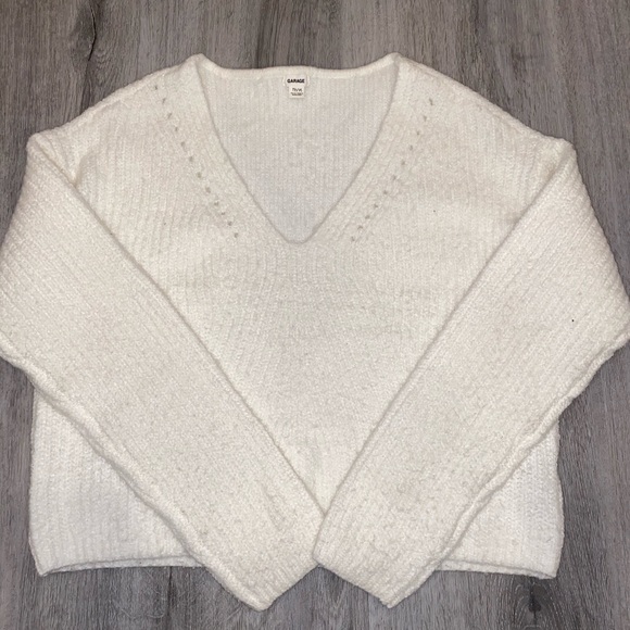 White Sweater; Garage - Picture 2 of 3